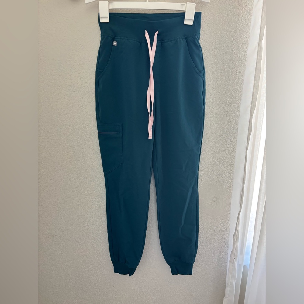 Figs Caribbean Blue Jogger Scrub Pants